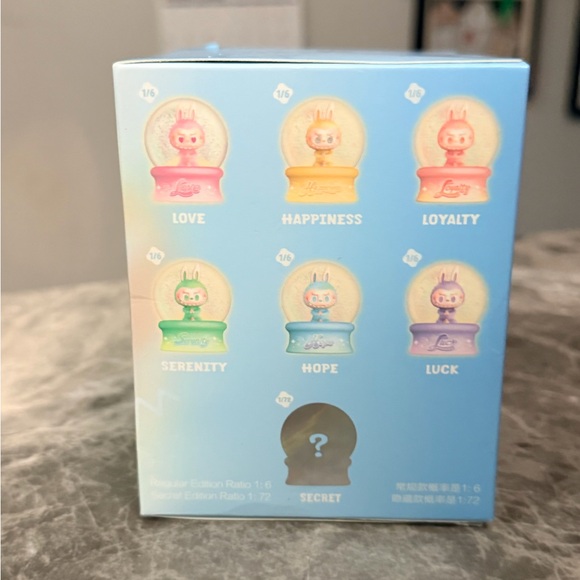 New THE MONSTERS: Big Into Energy Series Crystal Ball Snow Globe Serenity - Picture 3 of 9